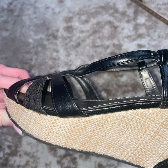 Charles by Charles David Womens Argent Sandals Casual SZ 7B black & tan wedge - Picture 10 of 10